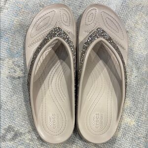 Crocs Sloane Glitter Wedge Flip Flop Size 10 Tan
